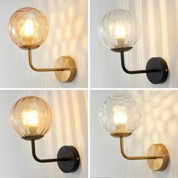 Lámparas de pared Lámpara de vidrio nórdica al lado del dormitorio Luz de espejo de baño Apliques LED de estilo japonés Luminaria de iluminación Edison vintage
