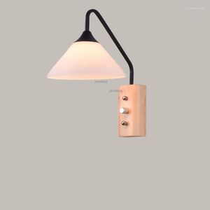 Lámparas de pared Lámpara LED nórdica de madera maciza, iluminación interior para dormitorio, decoración creativa para sala de estar, apliques, accesorios de iluminación