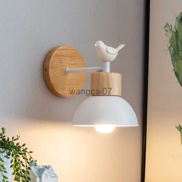 Lámparas de pared lámpara de pared led nórdica accesorio de iluminación creativa de madera balcón de balcón balcón de balcón aplastador de decoración de dormitorio de dormitorio con bombilla HKD230814