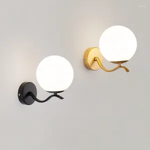 Wandlampen Noordelijke moderne glazen kogel ijzer lamp LED Woonkamer slaapkamer keuken eetbar bedmachtbout gangpad verlichtingsbevolking woning decor