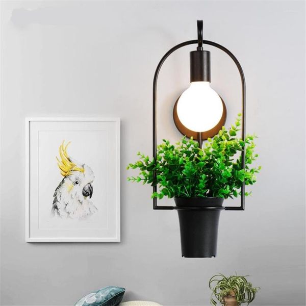 Lámparas de pared Nordic Modern Potted Lantern Lámpara de hierro Planta Pastoral Sala de estar Dormitorio Sconce Luces Espejo Faro Deco Accesorios