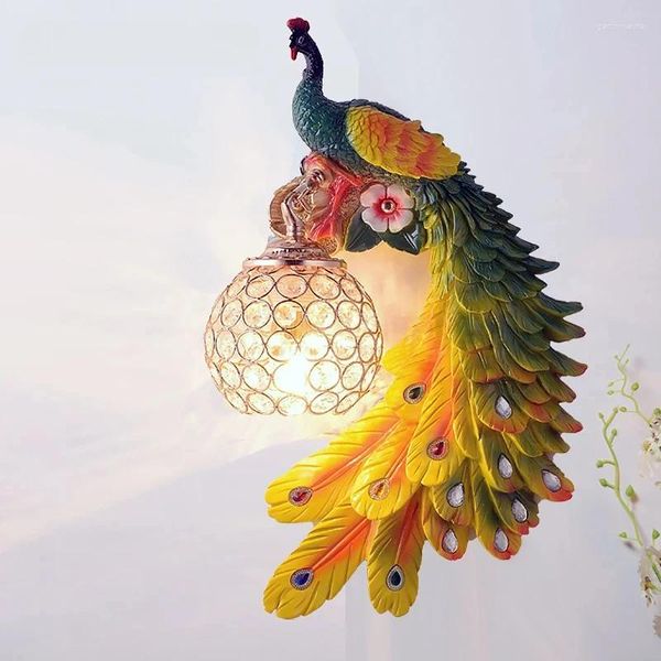 Lampes murales Paon Oiseau Lampe Coloré Résine Support Éclairage Chambre Salon Maison Décoration Intérieure Luminaires