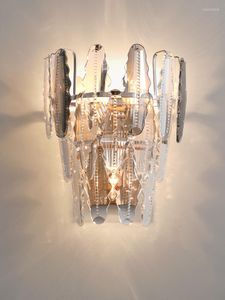 Lámparas de pared Post-moderna Lámpara de cristal de lujo Simple Led Dormitorio Cabecera Super brillante Sala de estar Fondo Pasillo