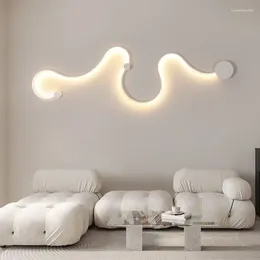 Lámparas de pared Lámpara lineal simple LED Luz decorativa en forma de serpiente Tres colores Atenuación Iluminación interior Lámparas de noche para sala de estar