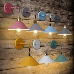 Wandlampen Vintage Gemonteerde Lamp Decoratieve Items Voor Thuis Penteadeira Camarim Slaapzaal Decor Swing Arm Licht Glas Schansen