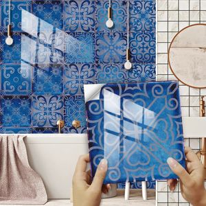 Autocollants muraux 10pcseset Dream Blue Tile Autocollant Backsplash Salle de bain à l'huile Aliéle étanche décor de la maison décalcomanies Peel Stick Art Mural 231009