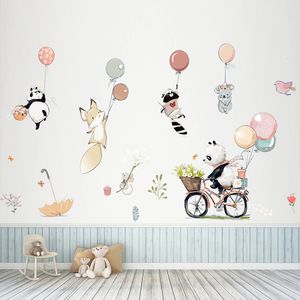 Pegatinas de pared 280 * 160 cm papel tapiz de animales de dibujos animados para la habitación de los niños Lovley panda globo papel tapiz vinilo papel tapiz decoración para el dormitorio decoración del hogar 230410