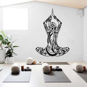 Stickers muraux belle fille méditation Yoga Pose Lotus autocollant Spa Salon de beauté Club salle de pratique décor à la maison décalcomanie Y13