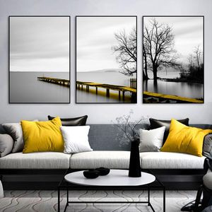 Pegatinas de pared blanco y negro calma lago puente árbol escena pintura cuadros autoadhesivos arte impresiones póster decoración del hogar