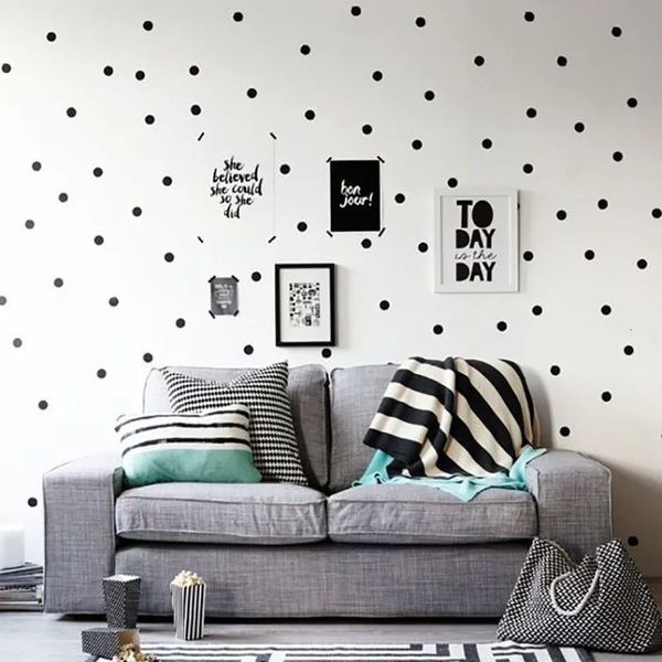 Stickers muraux Noir Pois Cercles DIY pour Enfants Chambre Bébé Pépinière Décoration PeelStick Stickers Vinyle 230422