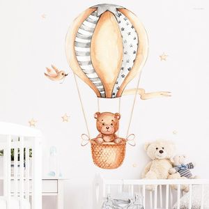 Muurstickers cartoon luchtballonbeer voor kinderkamer baby kwekerij decoratieve kinderen stickers poster