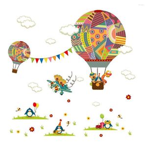 Muurstickers cartoon luchtballon kinderkamer baby kleuterschool decoratie krans kunst muurschildering