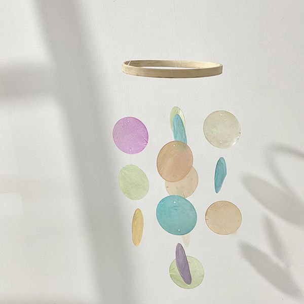 Pegatinas de pared Shell Moon Wind Chime Decoración de la habitación Nordic Hanging Windchimes Colgante de pared Home Office Kids Room Nursery Decor 230625