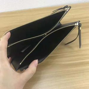 Portefeuille de haute qualité pliant conception de conception pour hommes concepteurs de portefeuilles femmes portefeuilles sacs à main en cuir avec boîte 302q