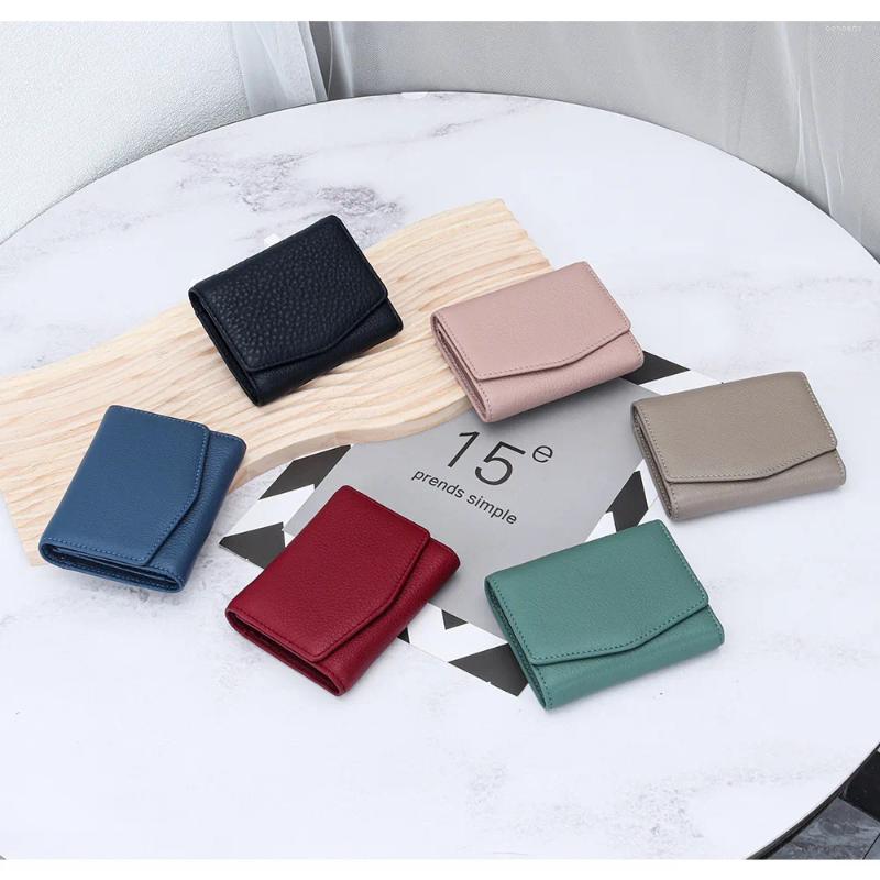 Plånböcker äkta läder kort vikande liten plånbok för kvinnors topplager kohud trepoljor multifunktionellt klipp