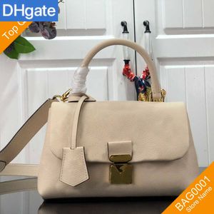 Portefeuilles Madeleine Sacs Femmes Soft Lady Fashion Socialite Sacs à main en cuir gaufré Hasp Classic Lock Keybag Design Sac à bandoulière M46 J8OA