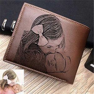 Carteras Carteras personalizadas Hombres Cuero de PU de alta calidad para él Carteras grabadas Hombres Monedero corto Cartera con foto personalizada Regalo de lujo para hombres L220929