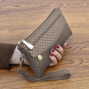 Portefeuilles portefeuille de mode portable pour femmes Pu en cuir hangage hangage femelle sac à poche de poche imperméable pour le sac pour dames