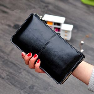Wallets Women's Vintage Oil Wax Leather Zipper Clutch Wallet Female Large Capacity Coin Purse Ladies Wristband Simple Card Holder Wallet G230308