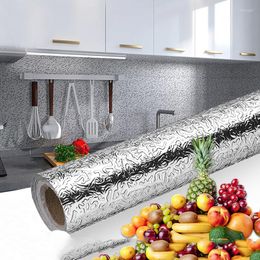 Wallpapers Luanqi 100/200 cm brandwerende en waterdichte olie-laaiering keukenstickers anti-foulling high-temperatuur aluminium folie behang