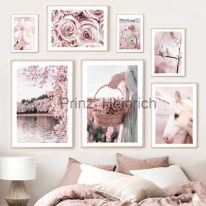 Fondos de pantalla Torre de París Rosa Rosa Coche Bicicleta Unicornio Arte de la pared Pintura en lienzo Carteles nórdicos e impresiones Cuadros de pared para la decoración de la sala de estar J230704