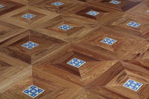 Pisos de madera kosso amarillos, borde diseñado, medallón de cerámica con incrustaciones de marquetería, artesanía, muebles, calcomanía, decoración de madera, suministros de arte, alfombra para sala de estar