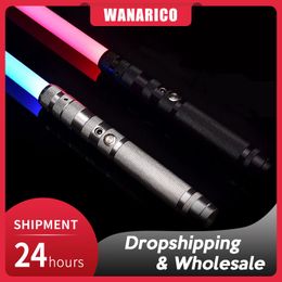 Wanarico RGB laser sabre 7 couleurs variable épée légère à épée en métal laser avec effet sonore FX Duel USB Charge