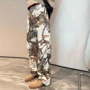 Wang Jiaer's Same Stutty 23FW Digital Print Full Leaf Maple Leaf Rechte Tube Casual losse casual denim