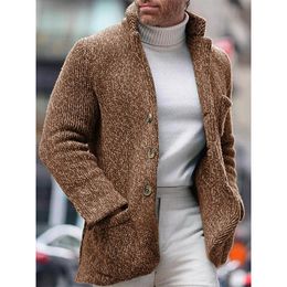 Chaud automne et hiver 2023 nouveaux hommes tricoté cardigan col montant à manches longues poche mode cardigan manteau décontracté pull pour hommes 231228