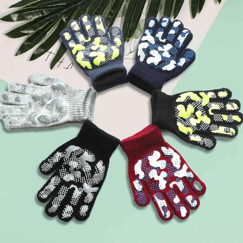 Warm Children's Winter Warm Knitted Gloves Kid Gloves Boy Girl Outdoor Sports Non-slip Camouflage PVC Offset Gloves for 5-11Y