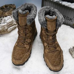 chauffeur Golden Sapling Boots d'hiver Hommes chauds en peluche en cuir militaire Military Tactical Shoes Fashion Army Green Casual Men's Toolling Snow Boot Man