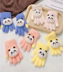 Warmom nieuwe mode kinderen039S gebreide Jacquard Warm Fivefinger Handschoenen Cute Hug Bear Student Gloves Christmas Gifts For Kids3815492