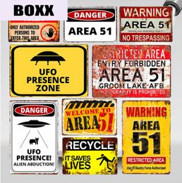 Zone d'avertissement 51 Signe d'étain en métal vintage Signe d'activité OVCIACTION ACTIVITÉ ATTENTION DANGER MUR PLAQUE RETRO ART PEINTURE Autocollants Home Decor3656159