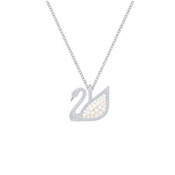 Collier Warovski Bijoux de créateurs Swarovskis Fashion Swarovskis Jewelry Femmes Gold Swan Heart Gradient Diamond Pendant Swan Collier 3224 6953