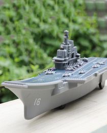 Oorlogsschepen Navy Battleship vliegdekschip Militaire scheepsbootmodel Speedboot Water Toys3958471