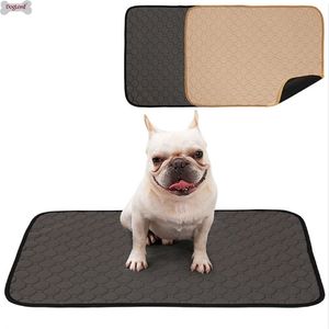 Lavable Pie Pads Diaper pour chiens Pet Cat Puppy Potty Potty Training Reusable Chien d'hiver canapé de lit Mattreux Protecteur Couvercle LJ200923