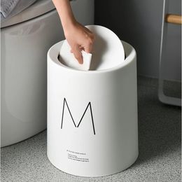 Poubelles 8L nordique Simple poubelle en plastique bureau salle de bains cuisine poubelle salon chambre poubelle ménage poubelle avec couvercle 231130