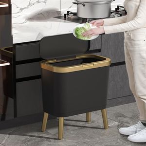 Afvalbakken Gouden Luxe Prullenbak voor Keuken Creatieve Highfoot Zwarte Vuilnis Tin Badkamer 230215265t