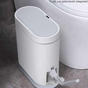 Poubelles La poubelle à capteur intelligent peut gérer automatiquement la poubelle de salle de bain, les toilettes domestiques avec la brosse de couvercle, la poubelle étanche à couture étroite 230412