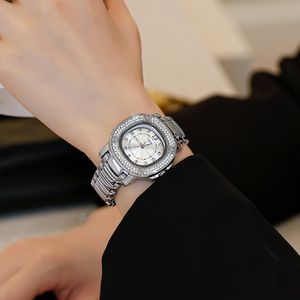Montre AAA pour femme tendance tendance carré grand cadran tempérament montre pour femme montre diamant montre Vintage montre bracelet en acier