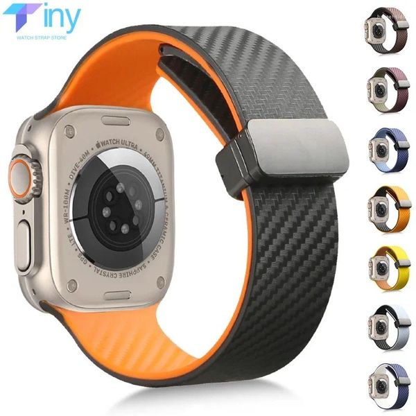 Bandas de reloj Correa de fibra de carbono para Apple Ultra2 Band 49mm 44mm 45mm 41mm 40mm Pulsera de silicona magnética Iwatch Series 9 8 7 6 SE 5 4