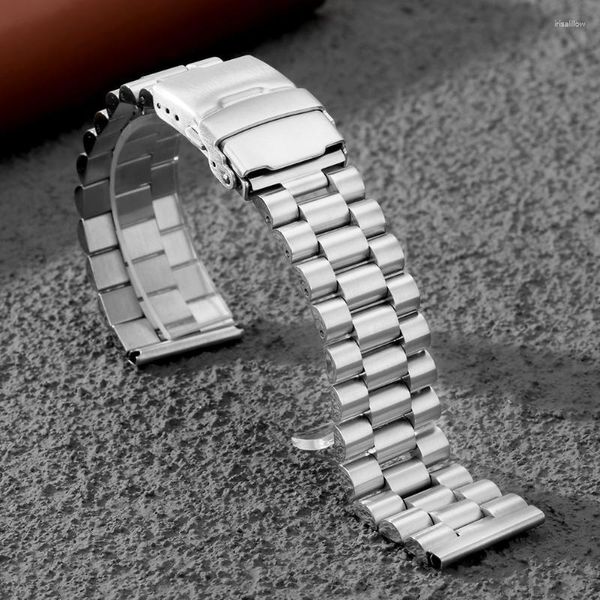 Bracelets de montre Bracelet en acier inoxydable de mode Bracelet 20 / 22mm Bracelet 4 barres à ressort Boucle de sécurité pliante Bracelet de montre en argent pour hommes femmes Del