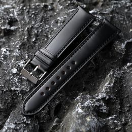 Bands de montre Boucche de culasse de cheval japonais fait à la main 18 19 20 21 22 mm Bracelet Black Men Ultra-Thin Vintage Luxury Leather Watch Band 230817