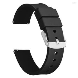 Bracelets de montre Bracelets en silicone 20mm 22mm Caoutchouc à dégagement rapide souple pour hommes Boucles noires argentées