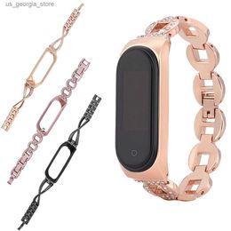 Bracelets de montre Bracelets Bracelet pour Xiaomi Mi Band 4 5 Bracelet en métal cristal acier inoxydable MIband pour Xiaomi Mi Band 4 5 sangle Y240321