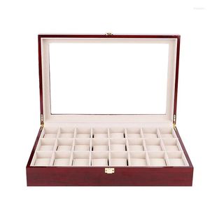 Bekijk dozen 24 slots Rood heldere lak houten doos organisator luxe grote sieraden display opslagkussens kussen houten cadeau