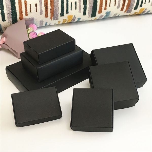 Boîtes de montres 24 pièces boîtes d'emballage en carton noir boîtes à bijoux plusieurs tailles boîte-cadeau d'avion boîtes d'emballage de savon faites à la main noires 230404