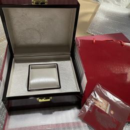 Cajas de relojes Caja roja Relojes de exhibición de almacenamiento de alta calidad de lujo con caja de certificados completos