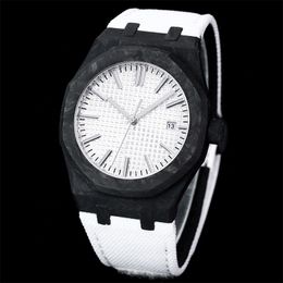 Watch Men Designer Watches 3120 Mouvement mécanique, montée en bracelet lumineuse 40 mm Business imperméable Sports de haute qualité Match Orologio di Lusso Light