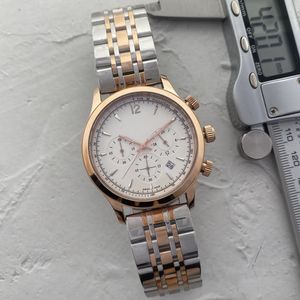 Montres pour hommes montres de haute qualité esigner montres décontractées chronographe résistant à l'eau montre à Quartz-batterie